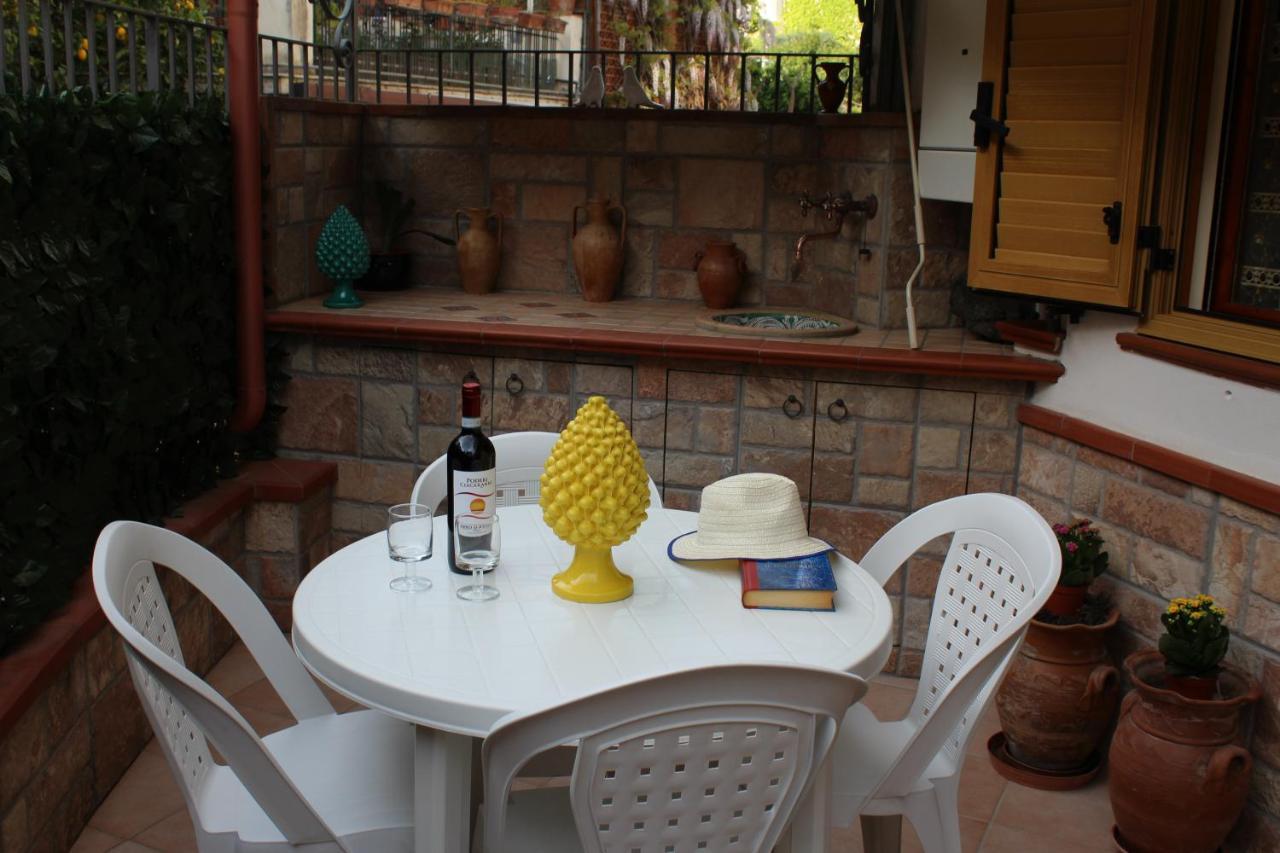La Nina Appartement Taormina Buitenkant foto
